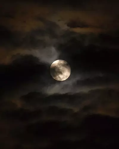 Luna Plina2