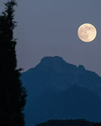 Luna Plina4