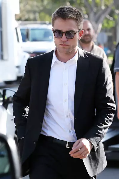 Robert Pattinson on the set of Map Of The Stars - Part 2