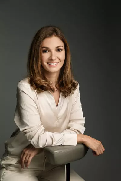 alexandra_raut_-_head_of_marketing_oppo_românia