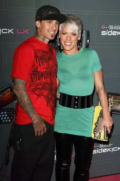 Pink este insarcinata