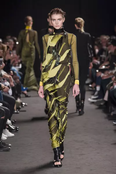 Ann Demeulemeester colectia primavara vara 2016 (1)