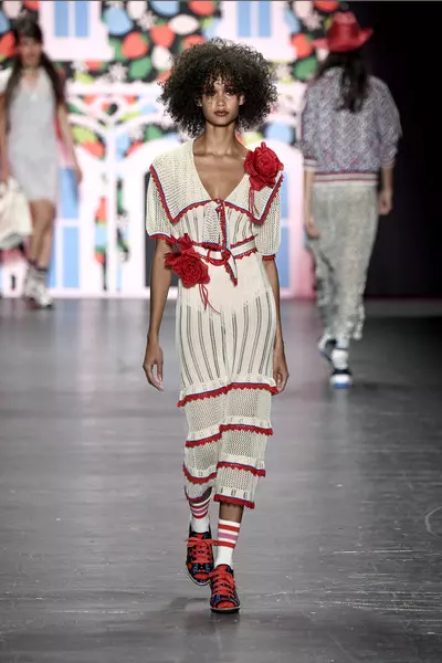 Anna Sui colectia primavara vara 2017