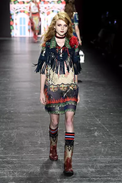 Anna Sui colectia primavara vara 2017