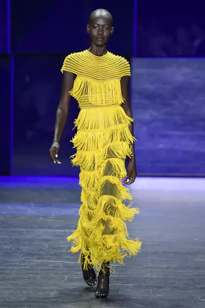 Neem Khan colectia primavara vara 2017