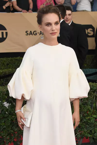 Best Beauty Looks: Natalie Portman