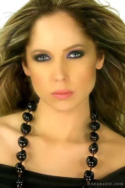 anca-badiu-transformare-de-cand-nu-a-mai-aparut-la-tv-222a1ai