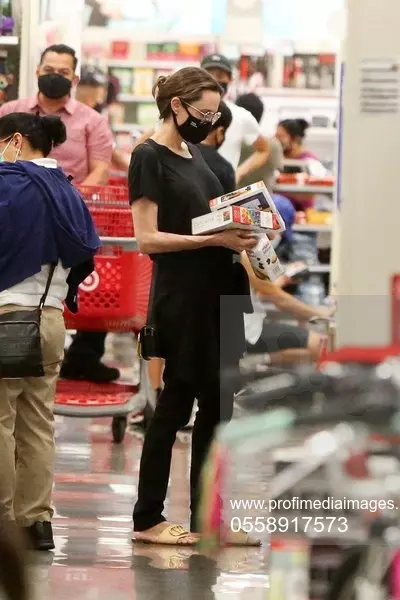 *EXCLUSIVE* Angelina Jolie goes shopping at Target with her family