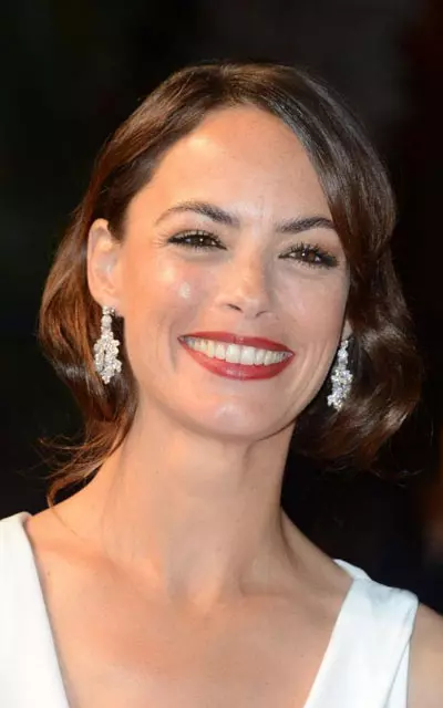 Berenice Bejo: cercei cu diamante, Chaumet