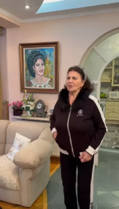 casa irina loghin 76,