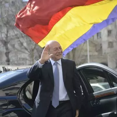 traian basescu 6