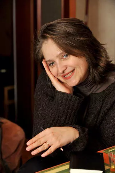 Dana Tapalagă (2)