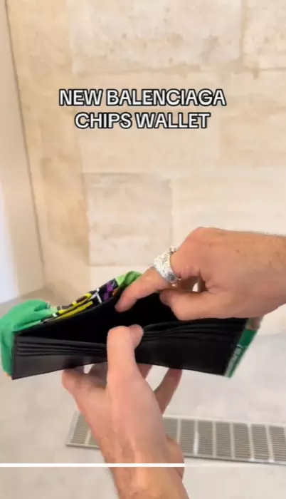 balenciaga wallet2