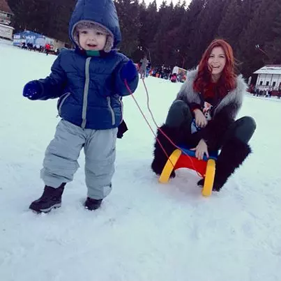 Cadou de Crăciun pentru Elena Gheorghe