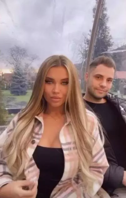 Andra Volos și fostul iubit