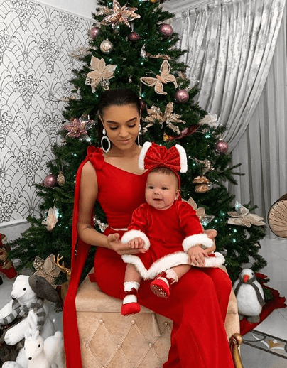 carmen-simionescu-lux-si-opulenta-de-sarbatori-cum-a-petrecut-fiica-lui-adi-minune_7