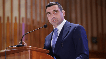 Cum arată vila din Vrancea a lui George Simion. Candidatul AUR stă cu chirie în Bucureşti