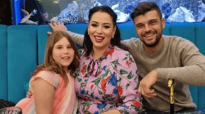 Oana Roman îl acuză pe Marius Elisei că aduce paparazzii când se întâlnește cu fiica lor: „O plimbare de o oră și jumătate. S-a dorit să se arate că există grijă”
