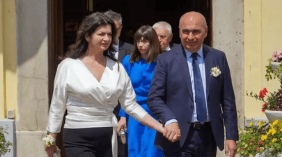 Ilie Bolojan şi iubita lui au cinat în secret, păziţi de SPP, alături de un cuplu influent în lumea imobiliarelor, după numirea acestuia în fruntea PNL