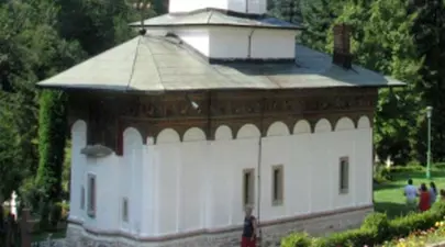 5 mănăstiri de vizitat în jurul Bucureştiului
