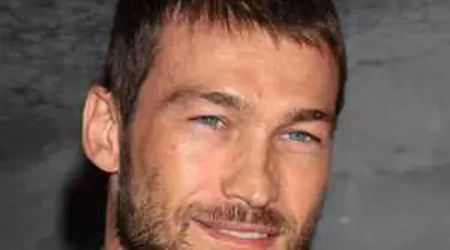 A murit Andy Whitfield, gladiatorul din „Spartacus”