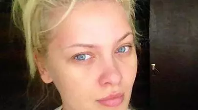 Cristina Dochianu, superbă chiar şi nemachiată