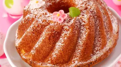 DESERT: Mini guguluf pufos cu vanilie