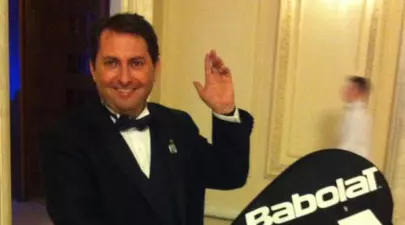 Cu cât a fost cumpărată racheta de tenis donată de Ruxandra Dragomir la o licitație!