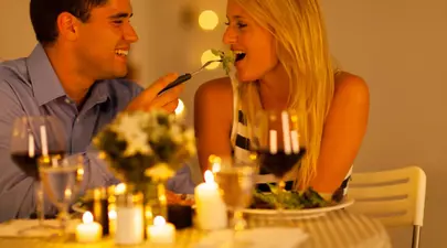 IDEI DE VALENTINE’S DAY: Cele mai drăguţe localuri pentru Ziua Îndrăgostiţilor