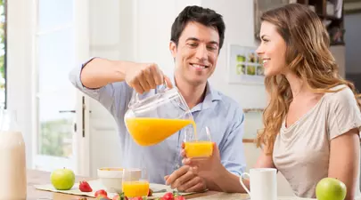 De ce e bine să mănânci fructe dimineaţa