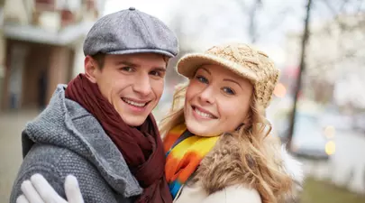 6 semne că este îndrăgostit de tine