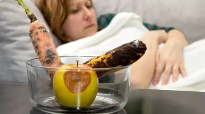 Cum tratăm toxiinfecţiile alimentare