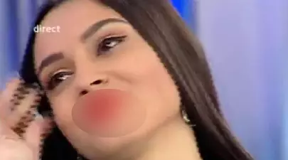 Carmen Minune a apărut aşa la televizor şi nu i-a spus nimeni nimic. Imaginea ei…