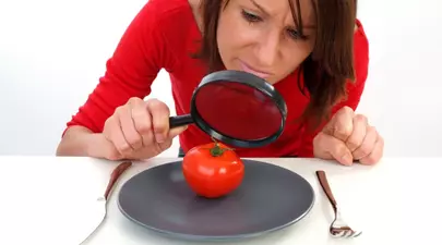 Tu ştii ce mănânci? Iată legumele şi fructele cu cele mai multe pesticide