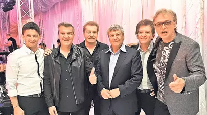 Răzvan Lucescu i-a convins pe cei de la Holograf să cânte la nunta fiicei lui