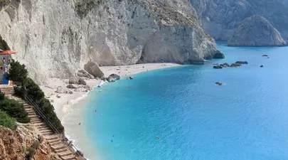 (P) Lefkada, insula leandrilor și a grădinilor de lămâi