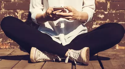 Cum să scapi de zgârieturile de pe ecranul telefonului mobil sau al tabletei