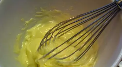 Uite cum faci maioneza într-un minut! Iese perfect!