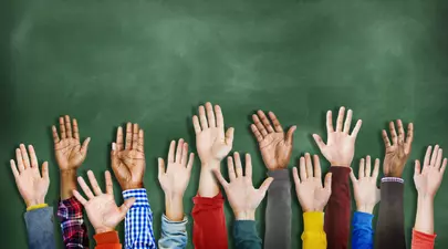 Care e valoarea unei bancnote de 100 de lei?