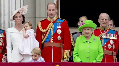 Moment amuzant la Palatul Buckingham: Regina l-a certat pe Prințul William. Află din ce motiv!