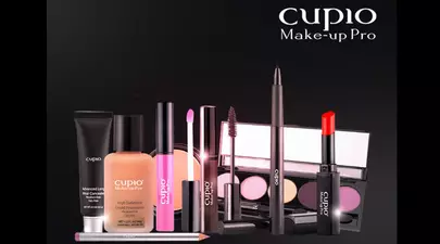 (P) 5 produse de machiaj must-have pentru un look impecabil, indiferent de ocazie