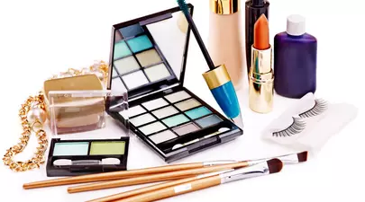 6 produse de frumusete recent lansate