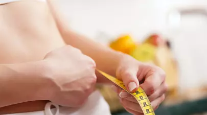 A slăbit 35 de kilograme, făcând un singur lucru înainte de culcare