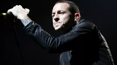 A murit Chester Bennington, solistul Linkin Park