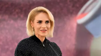 De ce s-a certat Gabriela Firea cu fiul ei vitreg