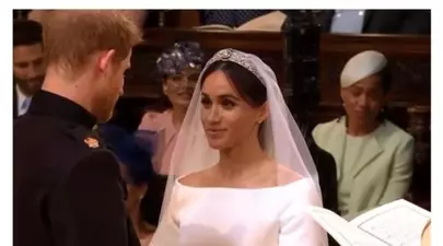 Ce i-a şoptit la ureche prinţul Harry lui Meghan Markle