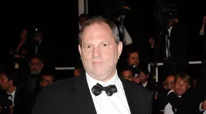 Harvey Weinstein s-a predat poliției. Producătorul va fi judecat pentru viol