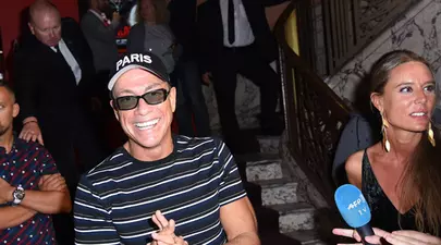 Reacția lui Jean-Claude Van Damme după acuzațiile de trafic de minori. „Faptele raportate sunt grotești!”