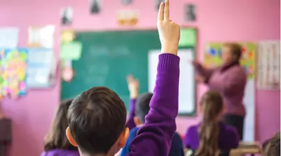 Copiii fără acte vor putea fi înscriși în sistemul educațional