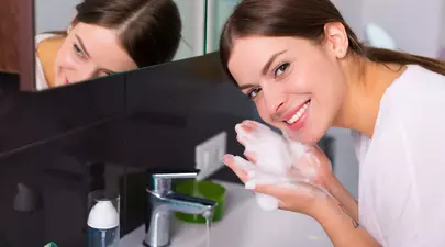 O îngrijire excelentă a pielii începe cu Activating Cleansers de la Nu Skin